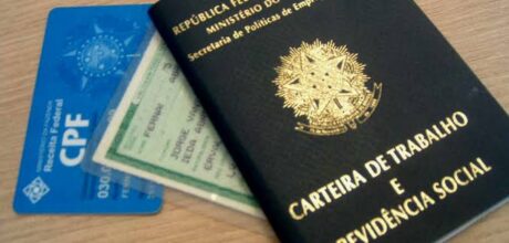 Como organizar documentos para solicitar benefícios e evitar pendências